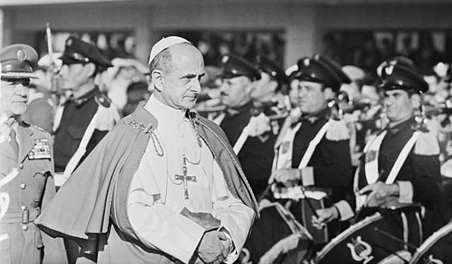 El Papa Pablo VI vista Colombia