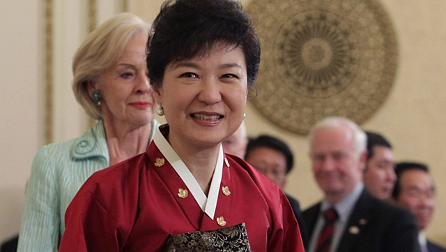 Park Geun Hye redevient présidente du Grand National Party