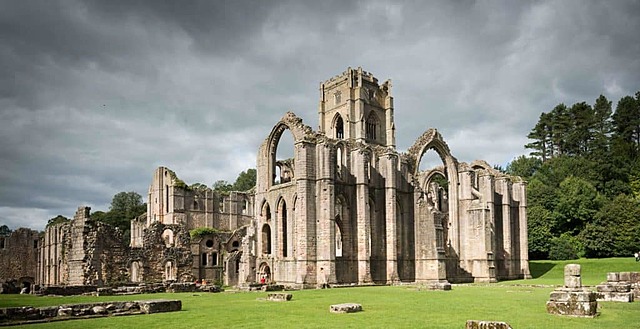 Henry VIII dissolves all monasteries and convents in England and Ireland.