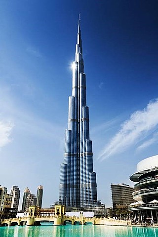BURJ KHALIFA