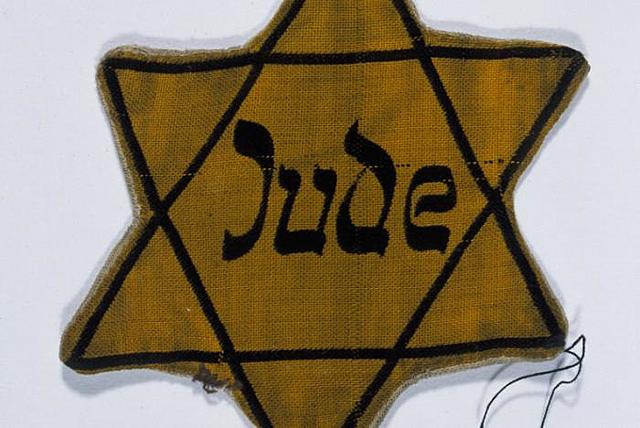 Jewish badge