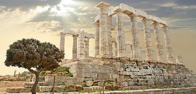 NACIMIENTO DE LA FILOSOFÍA GRIEGA