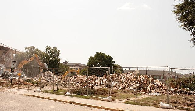 West Magnolia Ave Approved for Parking Deck