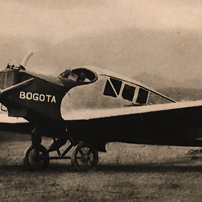 Timeline: Historia de la Aviación en Colombia