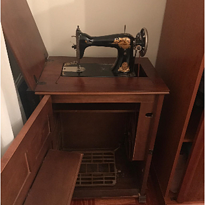 Timeline: Maquina de coser Singer