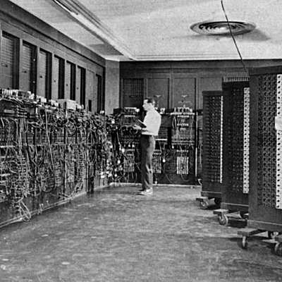 Timeline: HISTORY OF COMPUTERS