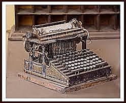 Typewriter (1800)
