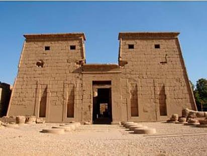 EGIPTO - III PERÍODO INTERMEDIO (1075 – 664 a.C.)