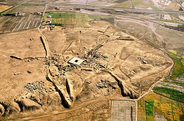 Palacio Real de Mari (1800 a.C.)