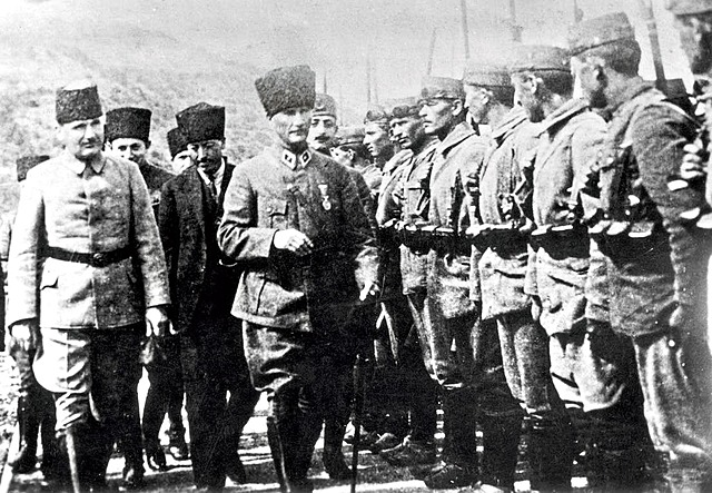 Trippelententen fick stor hjälp av sina kolonier tex kanada, New zeeland och australien