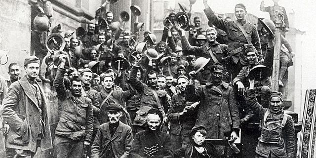 Flera länder ger upp under hösten 1918