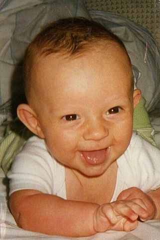 when tom holland was born