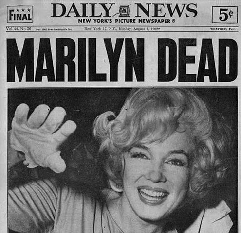 Marilyn Monroe dies