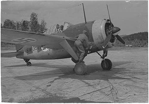 Valokuvauksia BW-koneella Valkeasaari-Lempaala