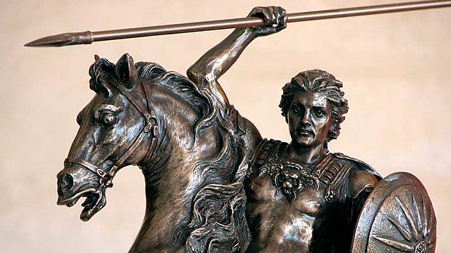 Alejandro Magno se convierte en rey de Grecia