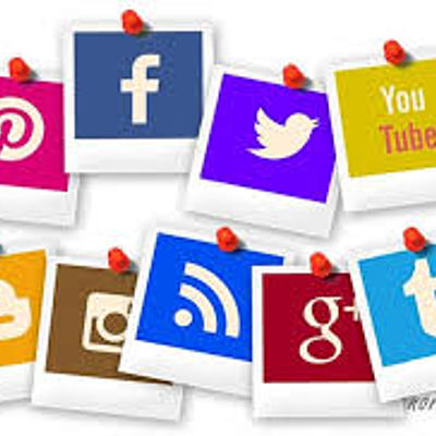 Timeline: Redes Sociales