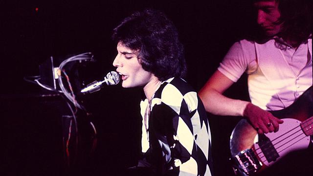 Создание группы «Queen”