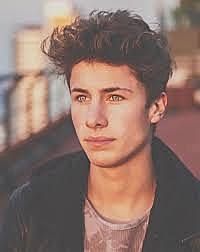 Juanpa Zurita
