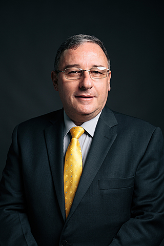 Modelo holístico transformador - Giovanni M. Iafrancesco.