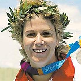 María del Pilar Fernández Julián.