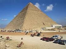 The great  pyramids of where built