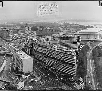 Forrest meeting President Nixon and was a wittiness to the Watergate break in