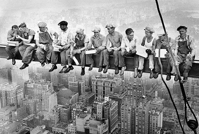 Es comença a desarollar un esquema en matèria d'accidents de treball