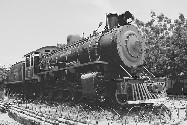 Ferrocarril de girardot