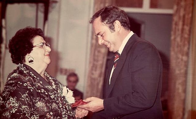 Les peuples des Première Nations obtiennent le droit de vote