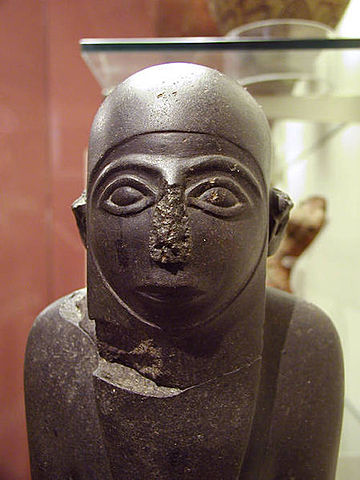 Estatua de basalto (3200 a.C)