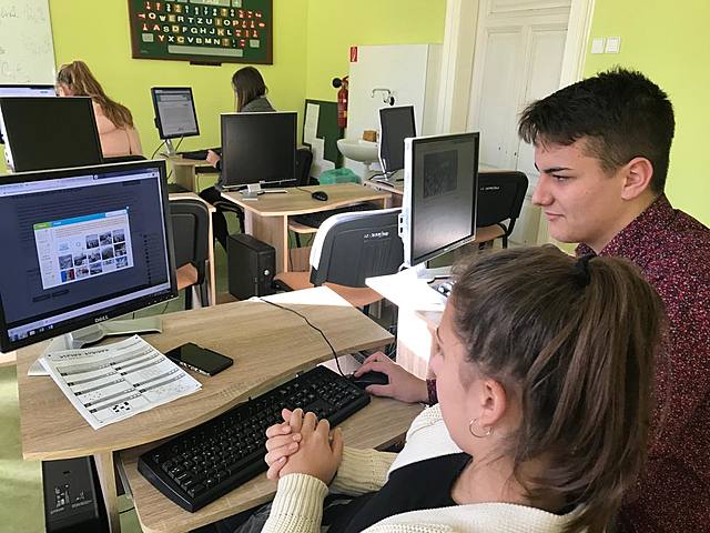 work on project material - learning apps