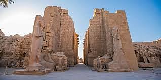 Templo de Karnak (2200 a.C.)