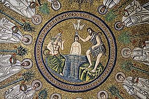 Mosaico de la cúpula del Baptisterio de los Arrianos