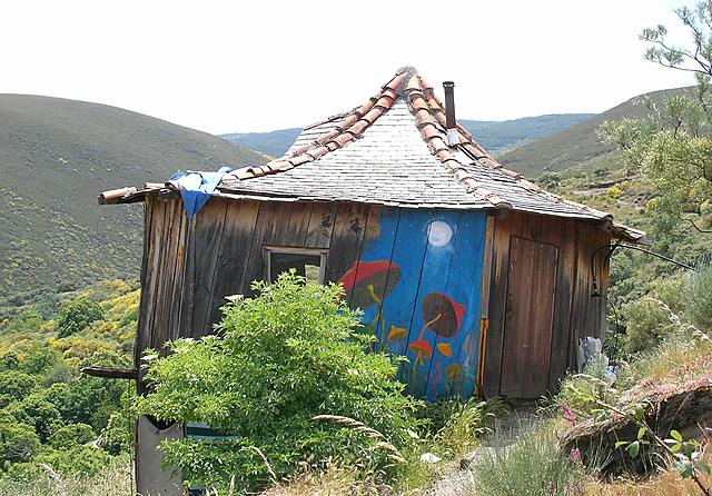 Movimientos juveniles:  Comuna Hippie de Mantavenero