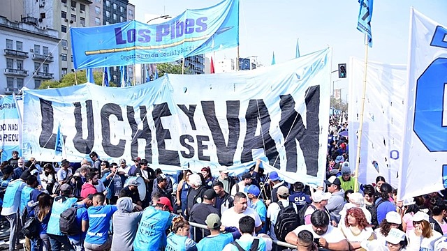 Basta al gobierno entreguista del Gato