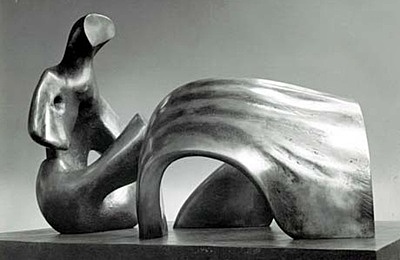 Henri Moore - Femme assise