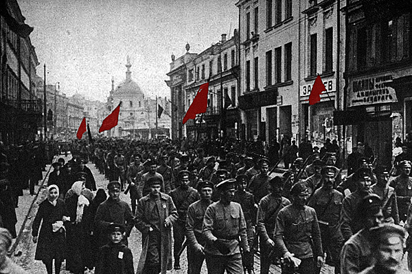 Triunfa la revolución en Rusia