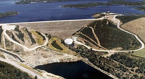 CONSTRUCCIÓN EMBALSE "RIVERA DE GATA"