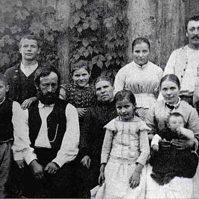 Timeline: (2e B) L'EVOLUZIONE DELLA FAMIGLIA E DELLA CONDIZIONE DELLE DONNE IN FRANCIA