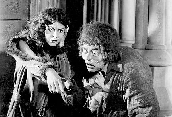 The Hunchback of Notre Dame/ Corcunda de Notre Dame