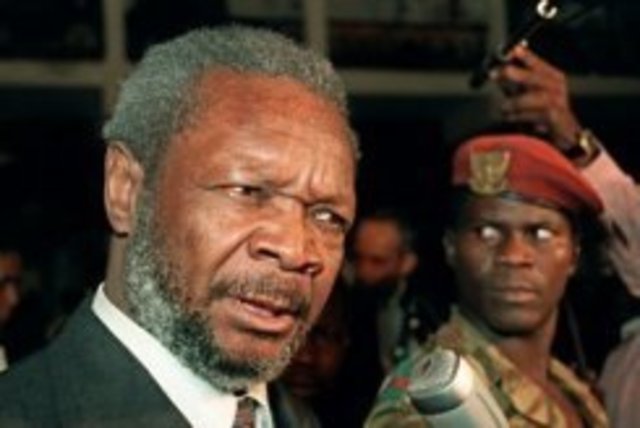 Jean-Bedel Bokassa sentenced to death in absentia/Jean-Bedel Bokassa a condamné a mourir en Absentia