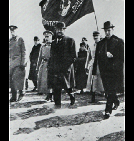 Proclamación da república e establezamento do Goberno Provisional