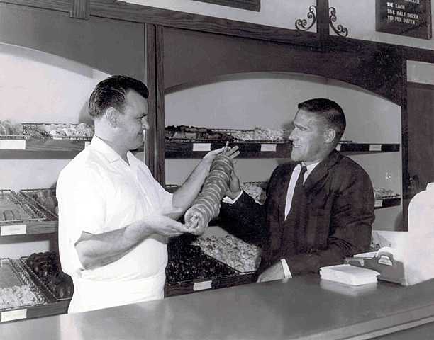 Fondation de la chaine de restaurant Tim Hortons