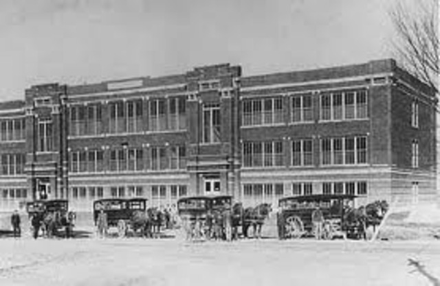 The top tax rate is lowered to 25 percent - the lowest top rate in the eight decades since World War I.