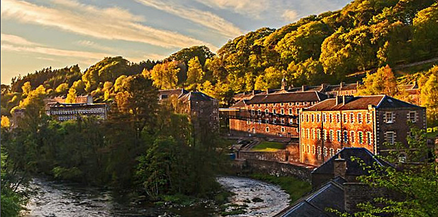 Robert Owen opened New Lanark