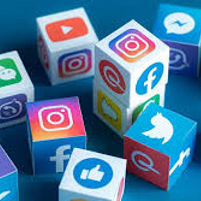 Timeline: Social Media