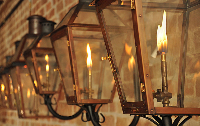 William Murdoch Invents Gas Lighting