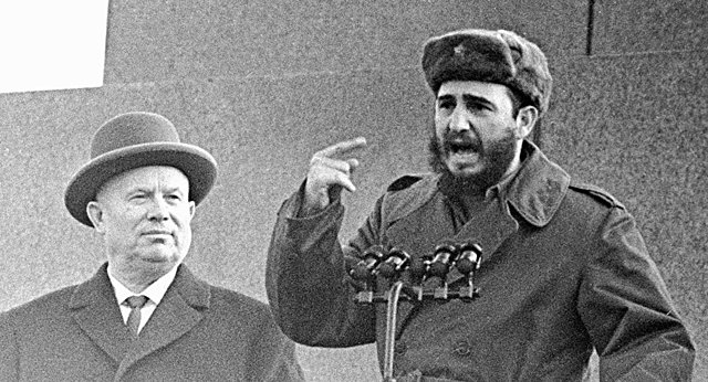 La URSS deja de apoyar a Cuba