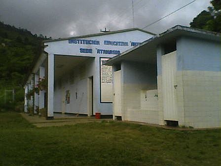 construcción de escuelas.