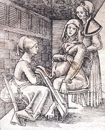 En Hamburgo, un médico fue quemado vivo por atender un parto disfrazado de mujer.